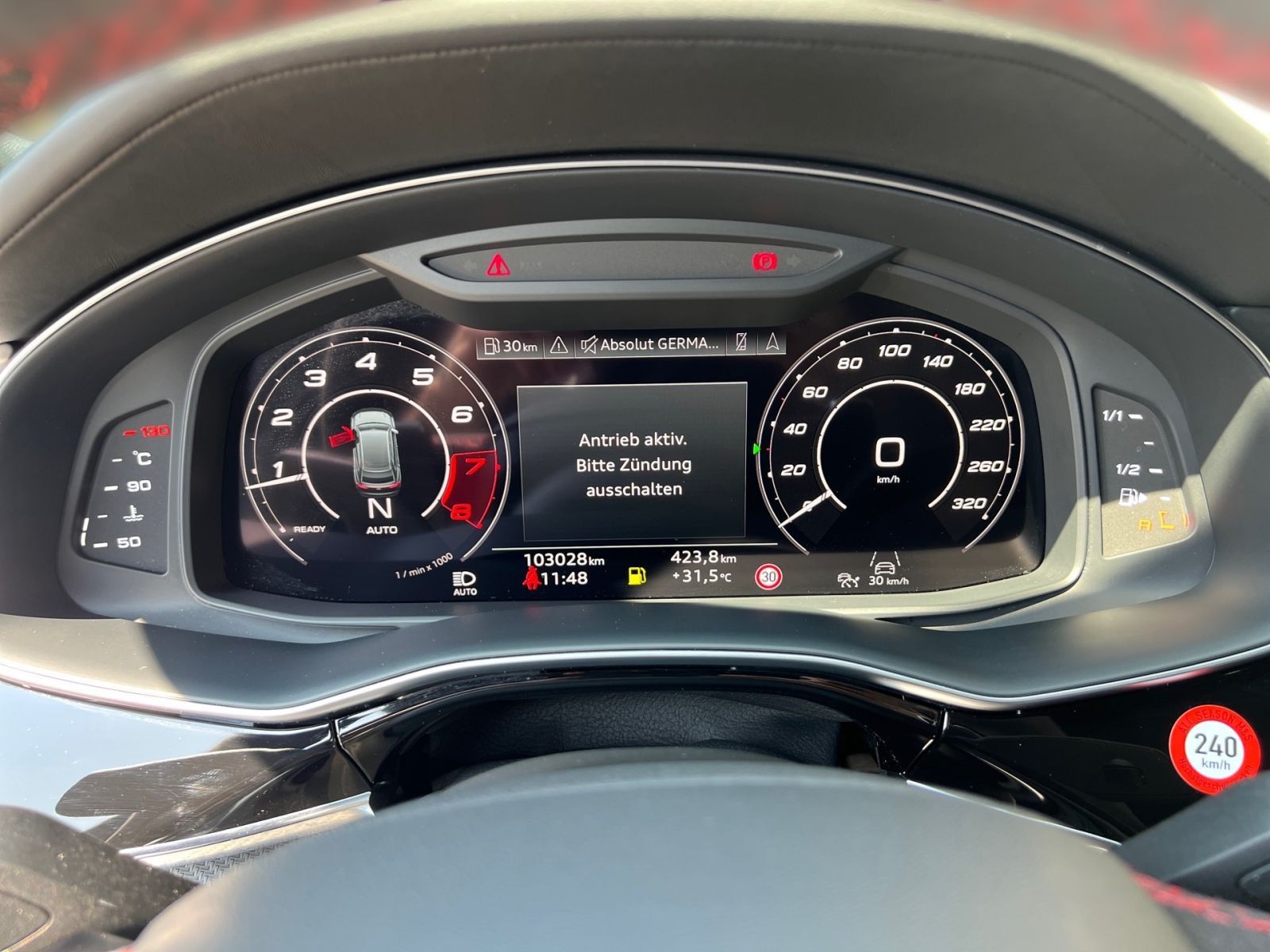 Audi RSQ8 - Bild 10