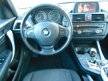 BMW 118 - 4
