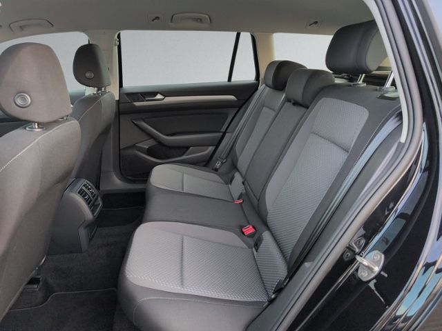 Passat Variant 1.5 TSI DSG LED+NAVI+KAMERA+SIHZ+
