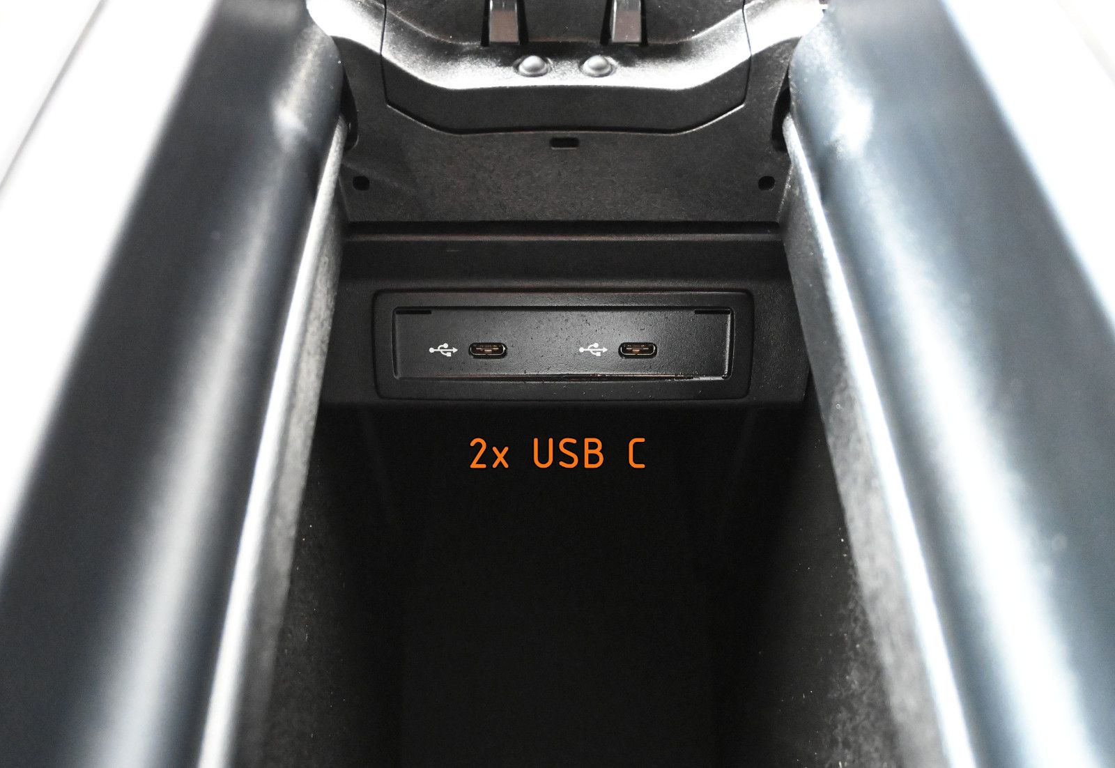 Fahrzeugabbildung Mercedes-Benz B 250 e Hybrid AMG LINE Night °ACC°AHK°360°MEMO°