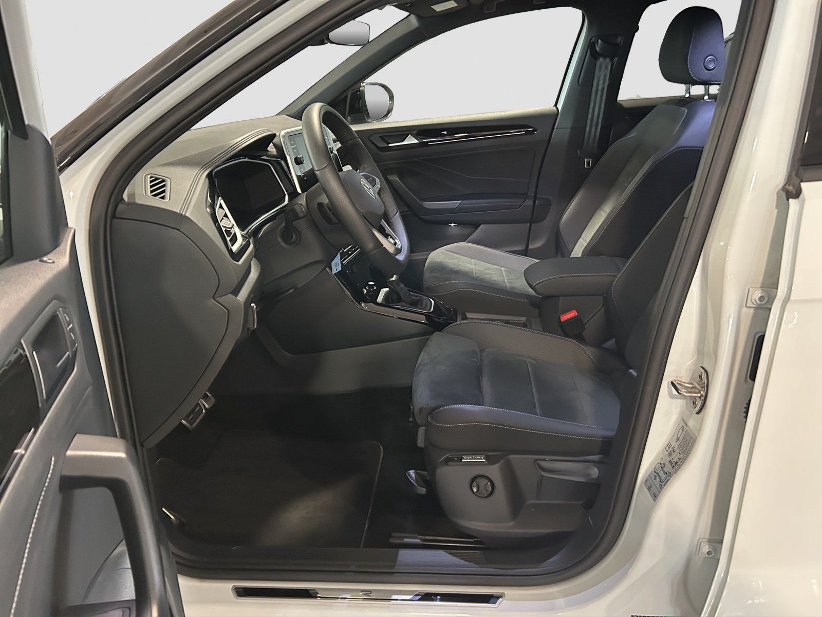 Volkswagen T-Roc - Bild 13