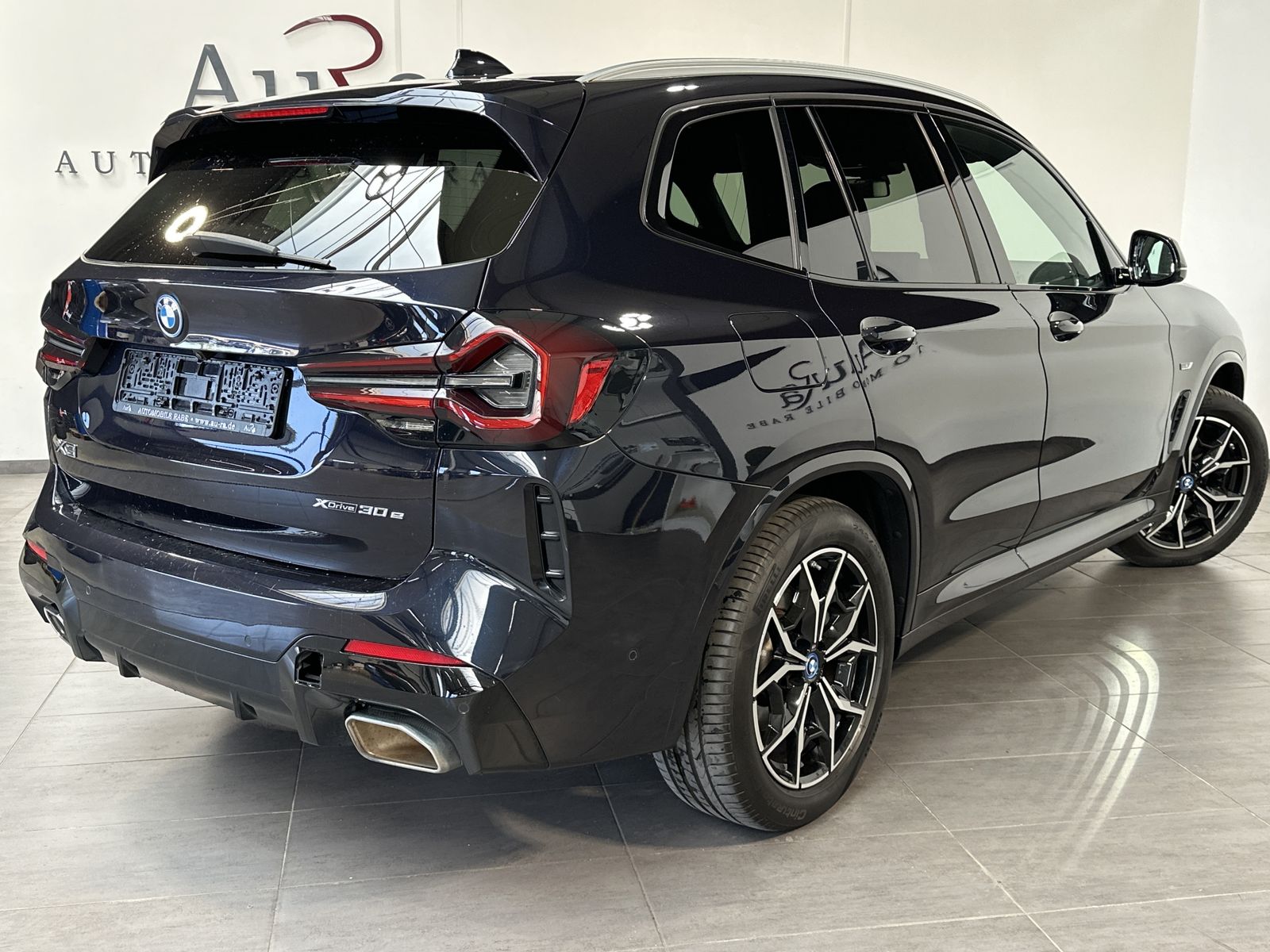 Fahrzeugabbildung BMW X3 xDrive30e M-Sport NAV+LED+AHK+H&K+KAMERA+19ZO