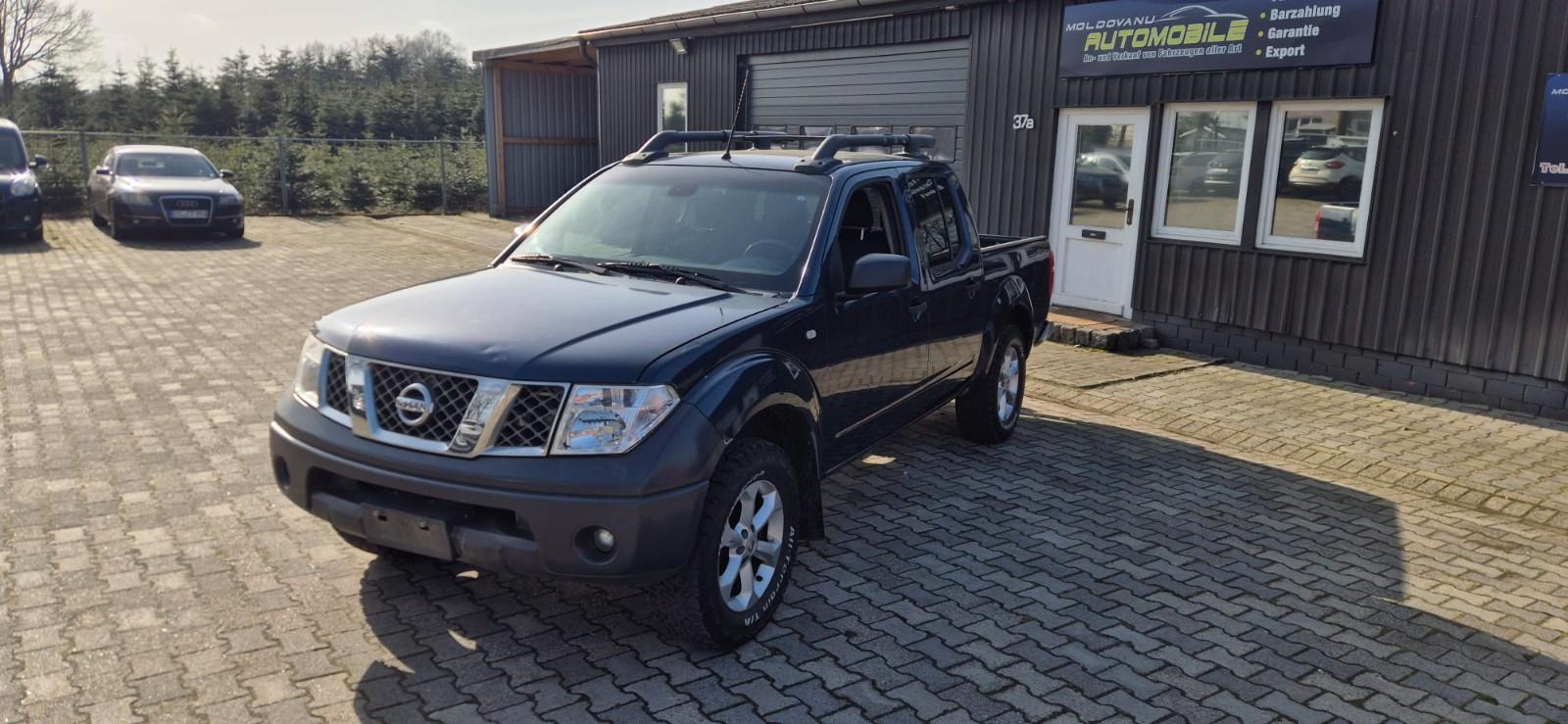 Nissan Navara 2.5 D Pickup Doppelkabine Premium 4X4