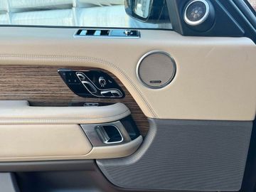 Land-Rover Range Rover - 7