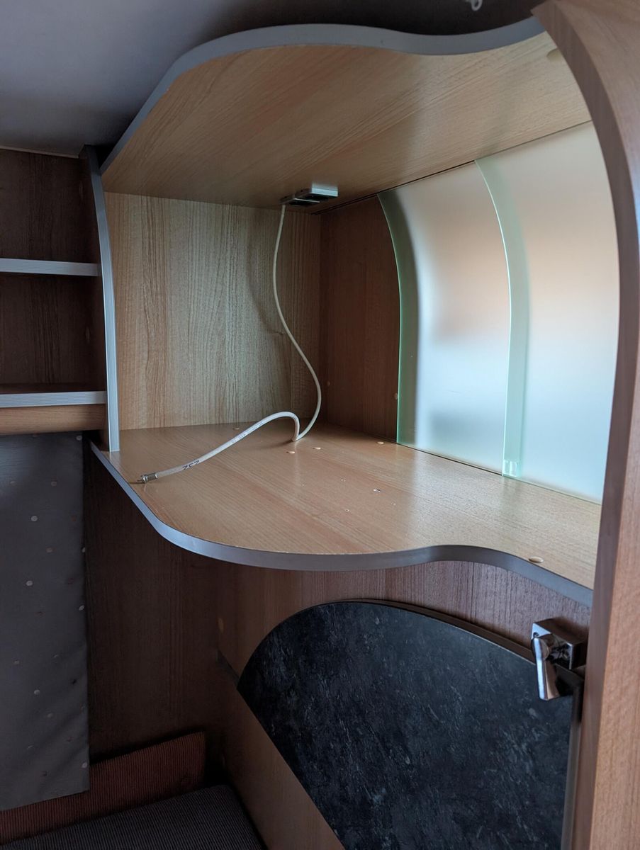 Fahrzeugabbildung Bürstner Belcanto 455 TS Mover,Vorzelt