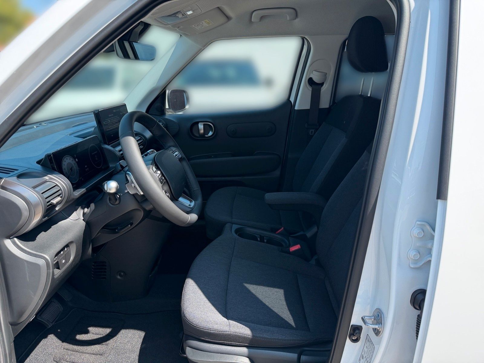 Hyundai INSTER – Bild 8