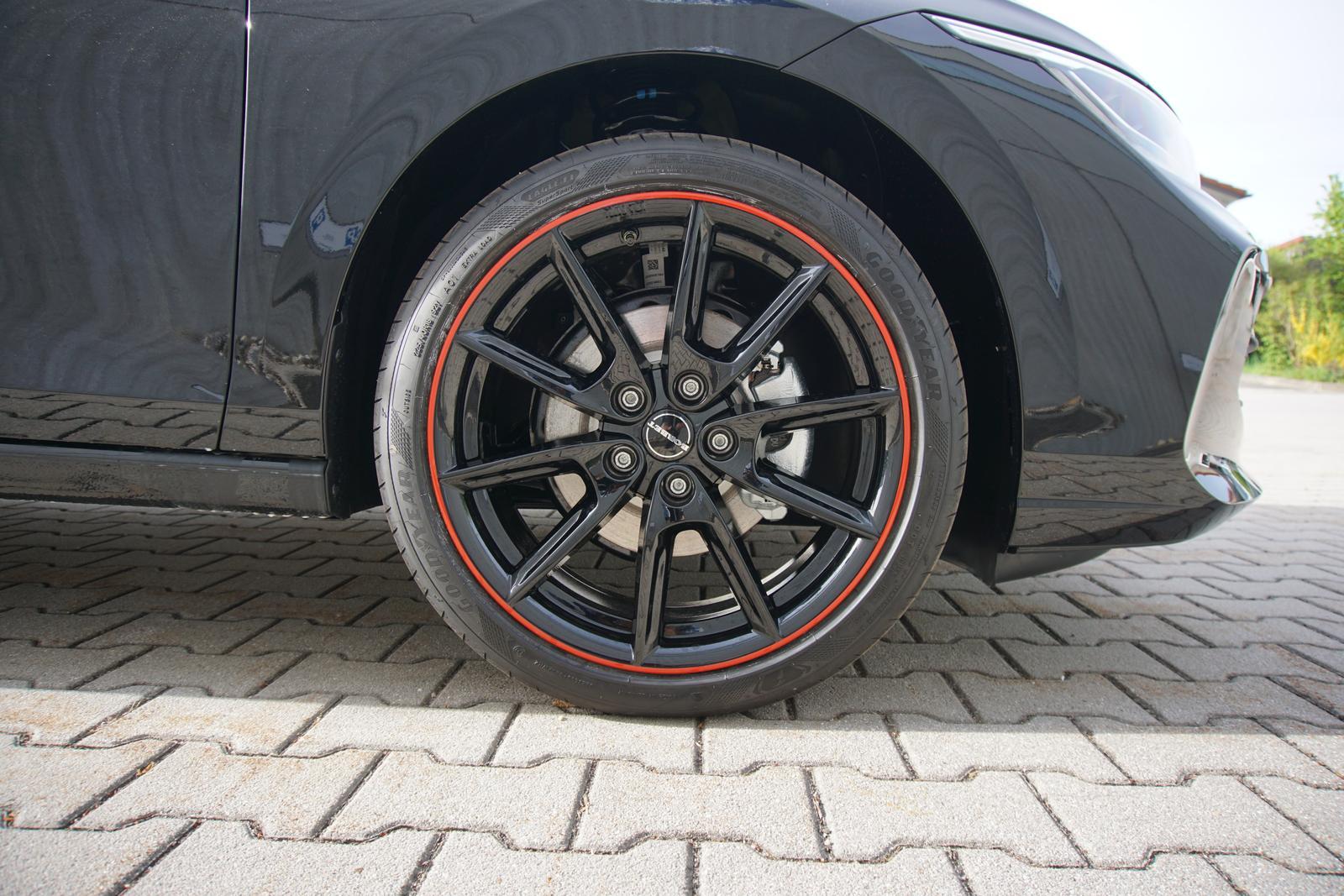 Volkswagen Golf 1.5eTSI DSG Navi/Mir Kamera ACC LED 18"*, миниатюра 3