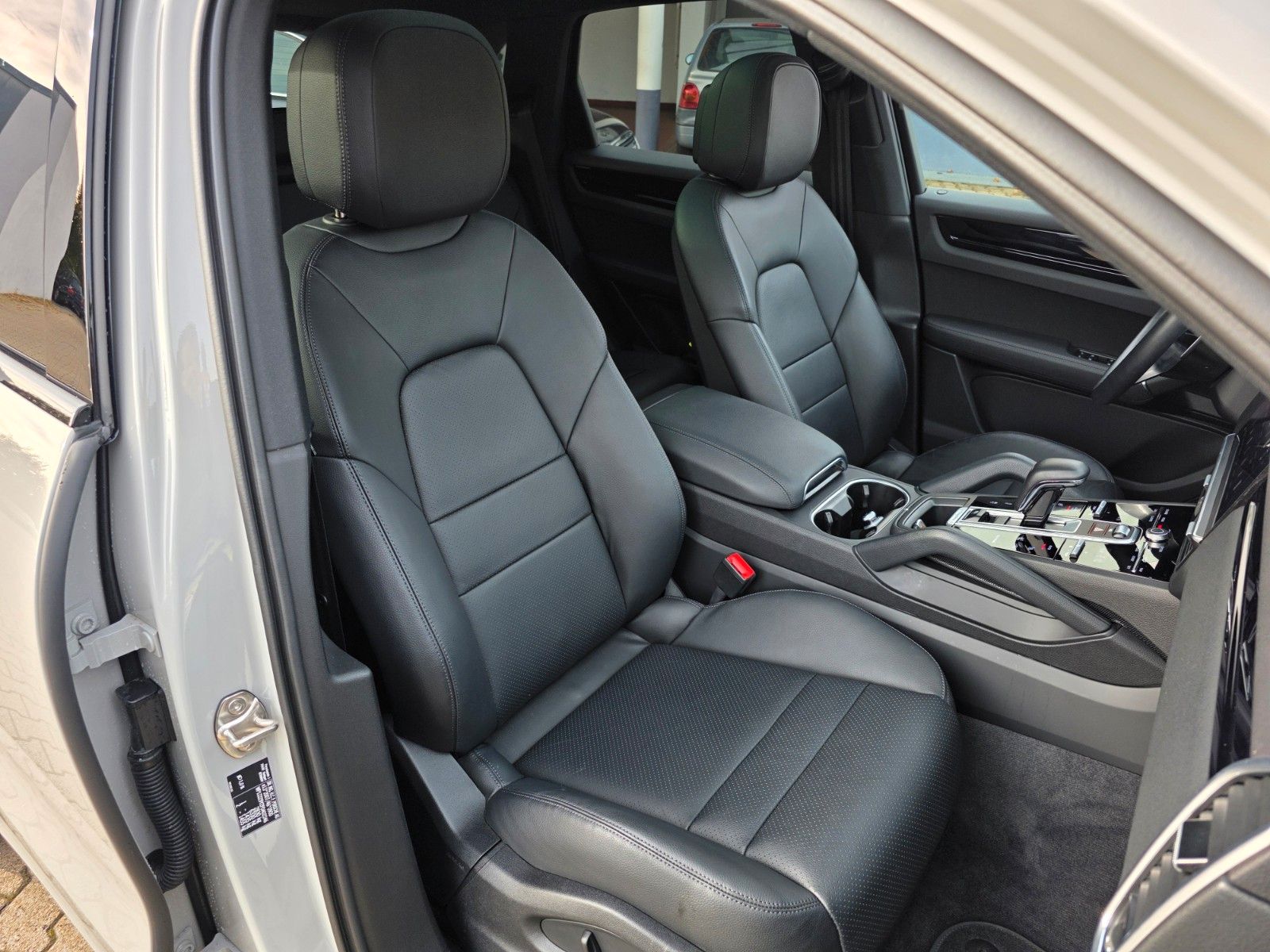 Porsche Cayenne 3.0 Panoramadach/LED/Sportabgas foto 17