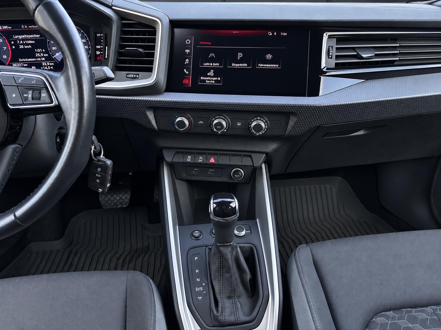 Audi A1 CITYCARVER 30 TFSI AUT. VIRTUELLTACHO SHZ PDC, миниатюра 16