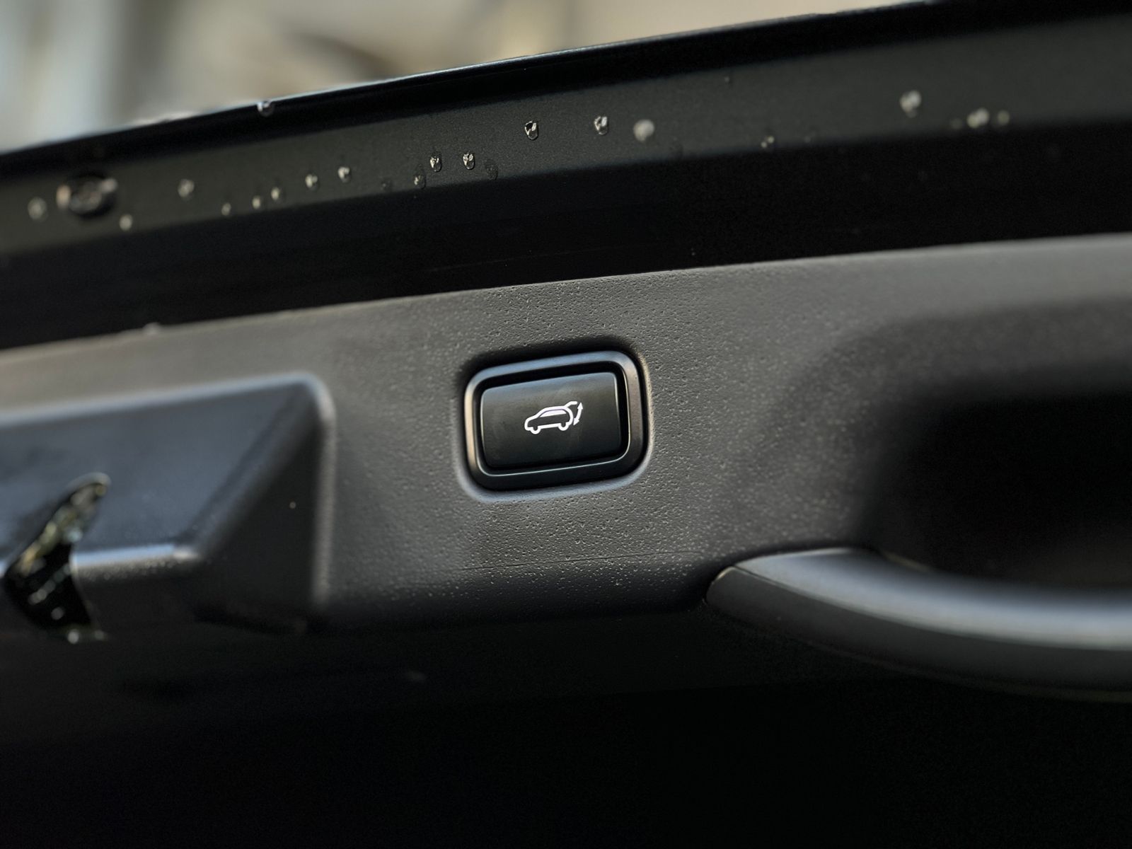 Fahrzeugabbildung Kia Niro Spirit PHEV Relax-Pack Tech-Pack HUD H&K