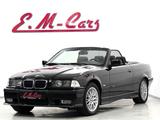 BMW 318i Cabrio Aut.*M/OPTIK*HARDTOP*LEDER*KLIMA*PDC - BMW 318 mit Benzin-Antrieb: Schwarz, Leder, Cabrio
