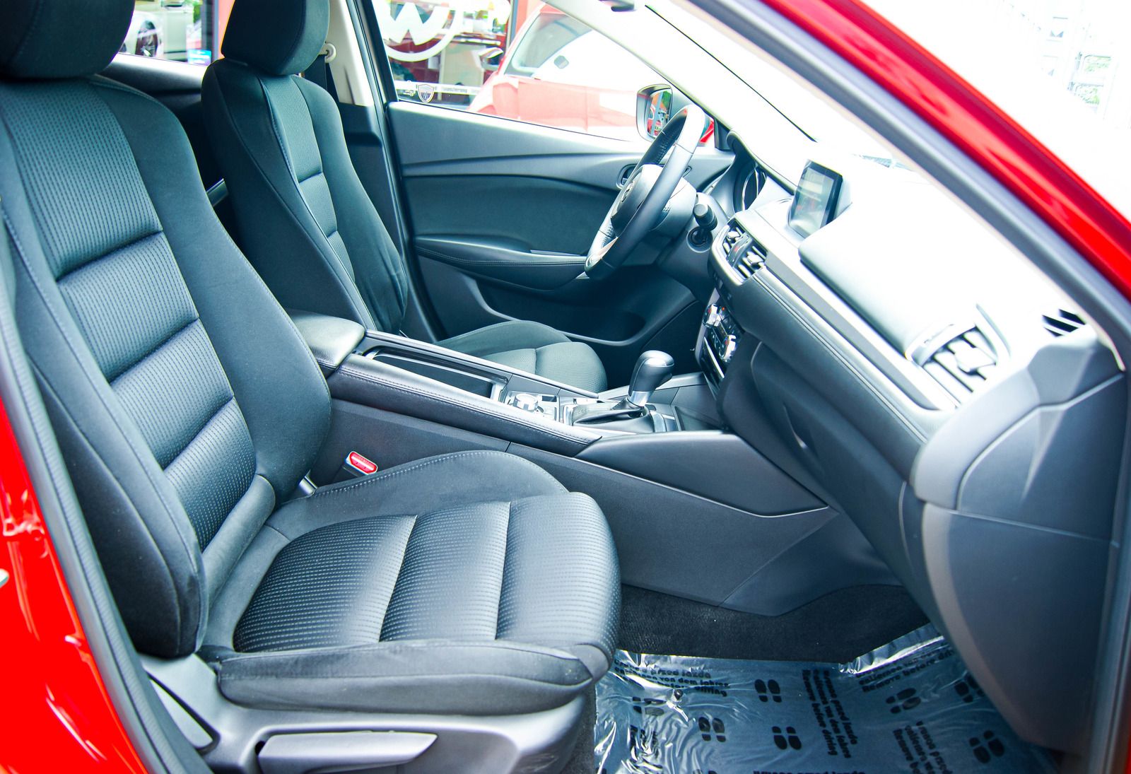 Fahrzeugabbildung Mazda 6 Kombi 2.0 Skyactiv-G 165 Kizoku IQ-LED 1.HAND