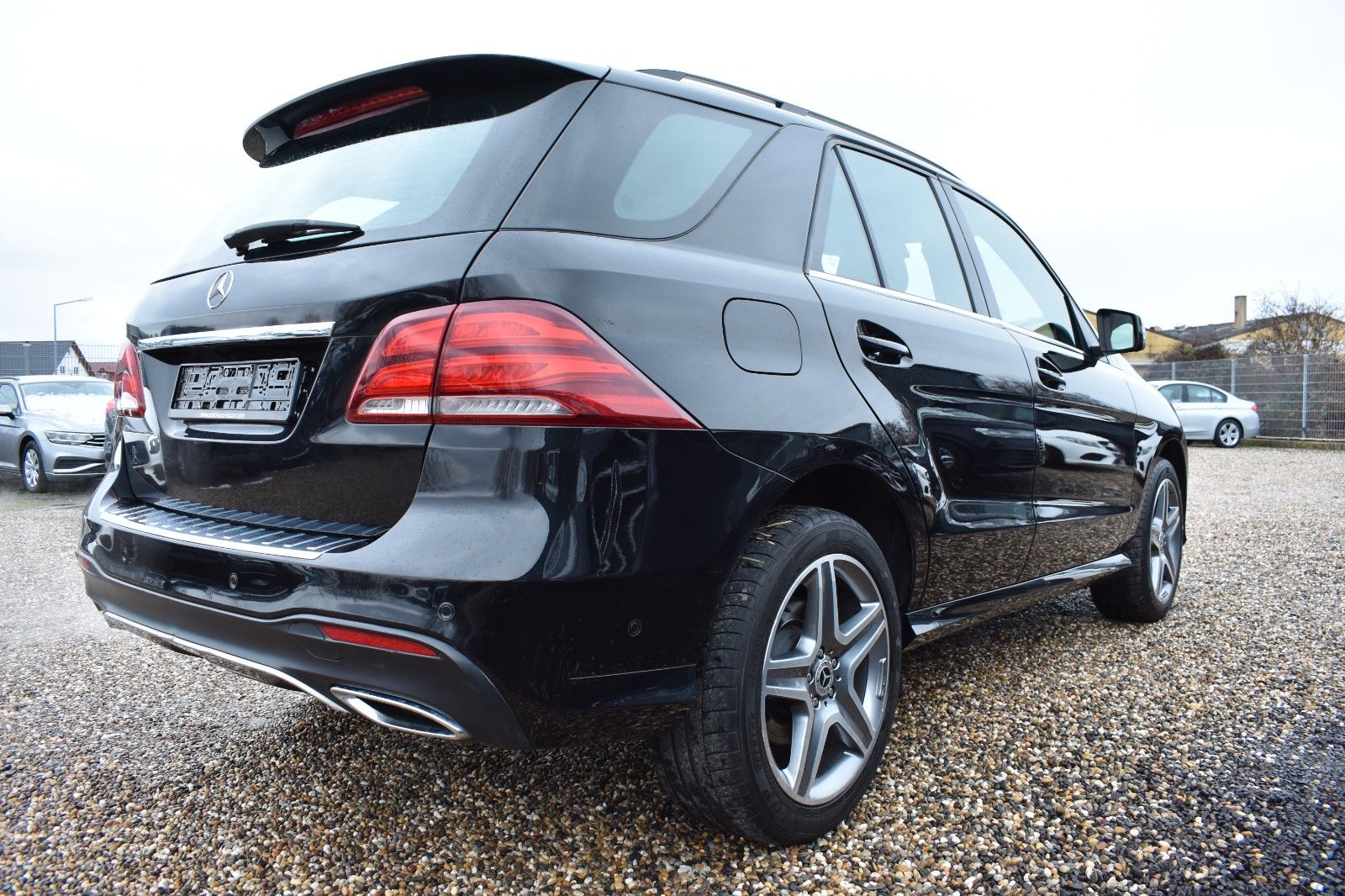 Fahrzeugabbildung Mercedes-Benz GLE 350 d 4Matic AMG line
