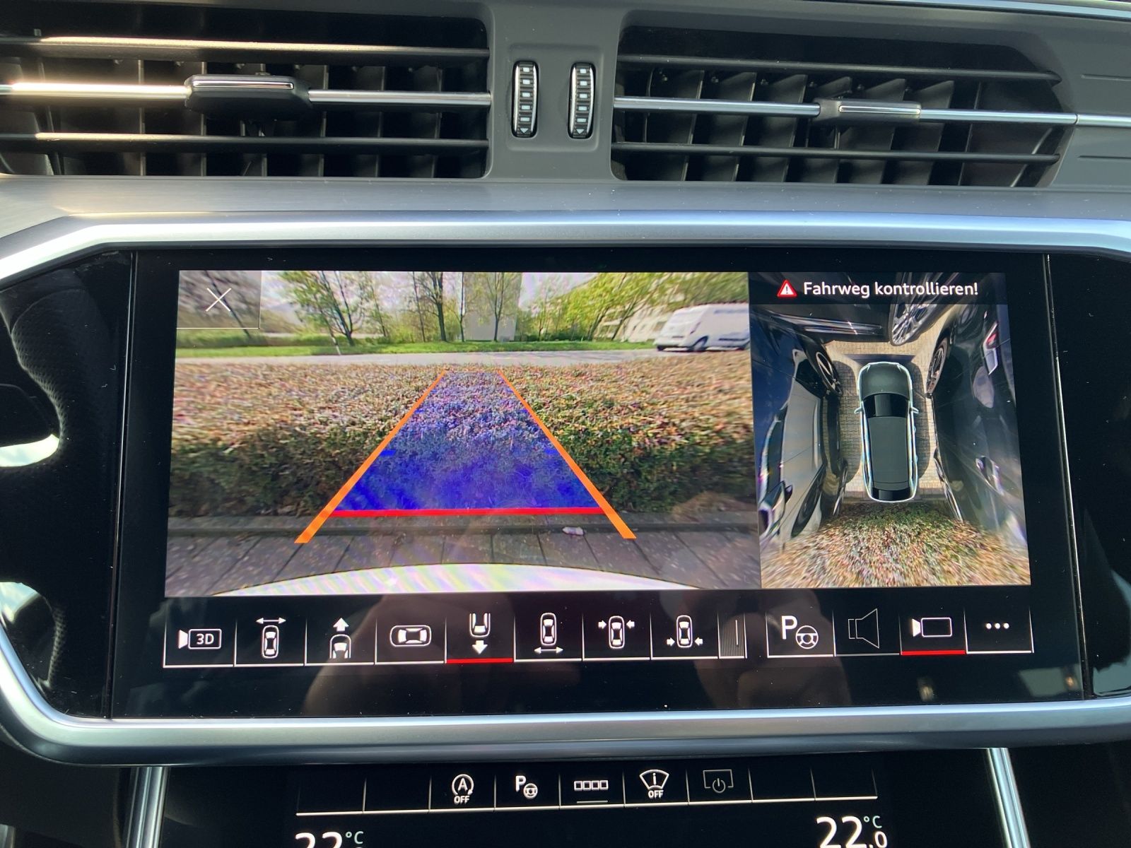 Fahrzeugabbildung Audi A6 Avant 50 TDI quattro sport Matrix Navi ACC AH
