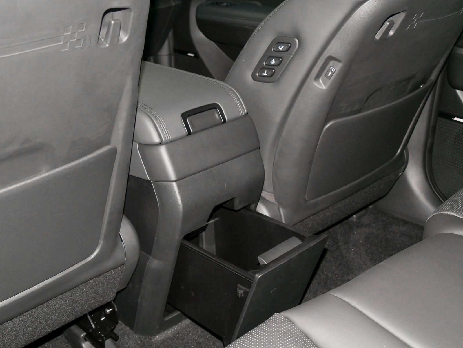 Hyundai SANTA FE - Bild 15
