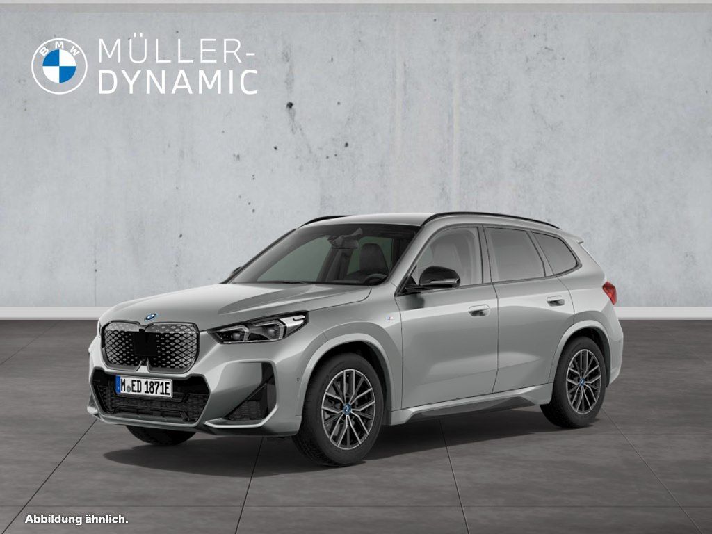 Image of BMW iX1