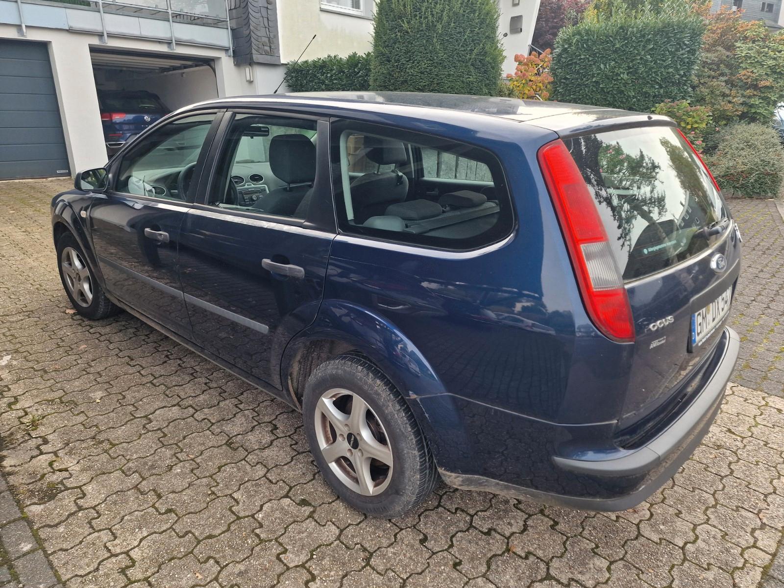 Ford Focus 2006 — engine 1.596 cm³, 101 HP (74kW)