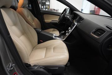 Volvo V60 - 12