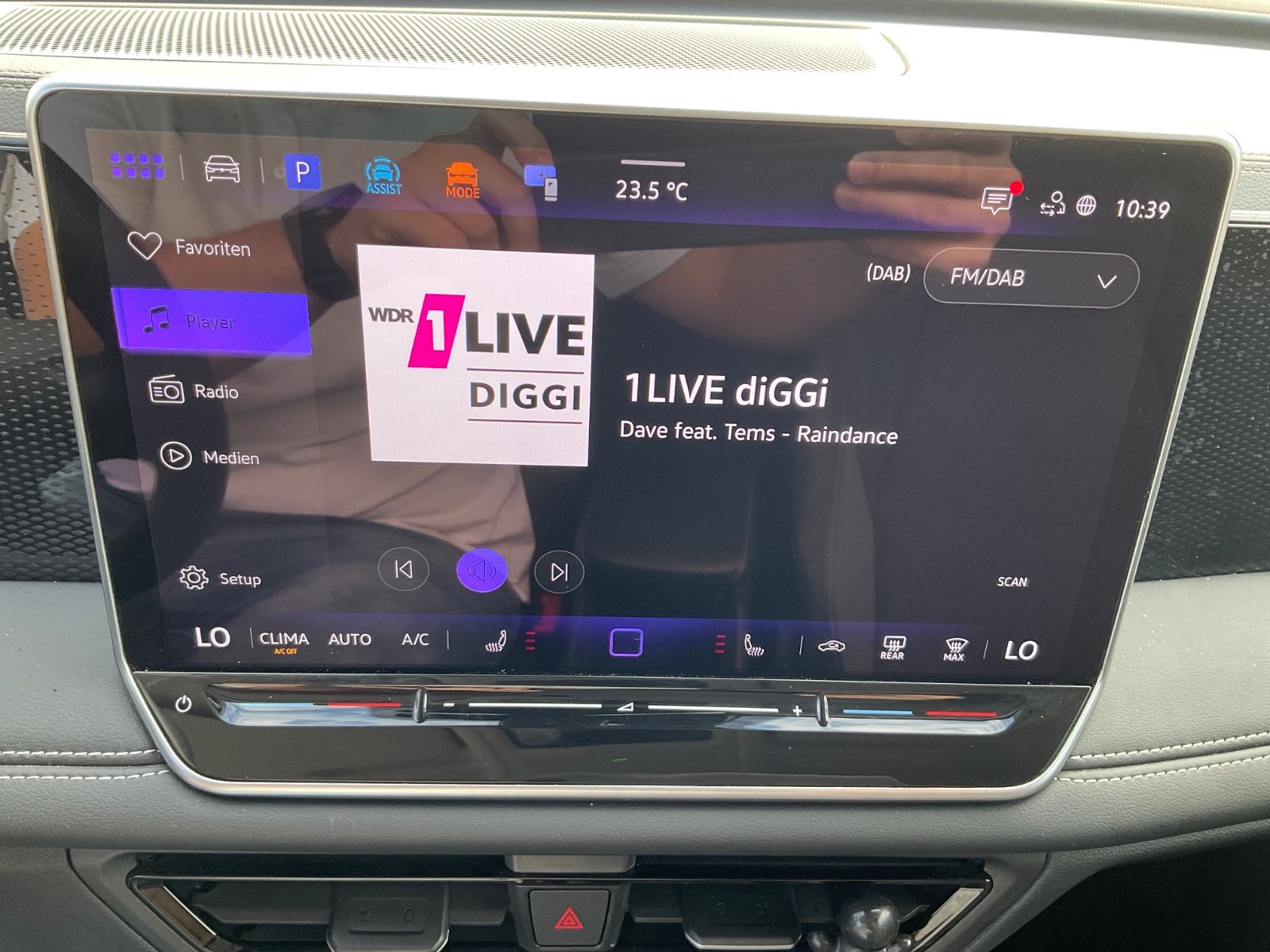 Fahrzeugabbildung Volkswagen Tiguan 2.0 TDI ENERGY,AHK,Navi,IQLight,Kamera