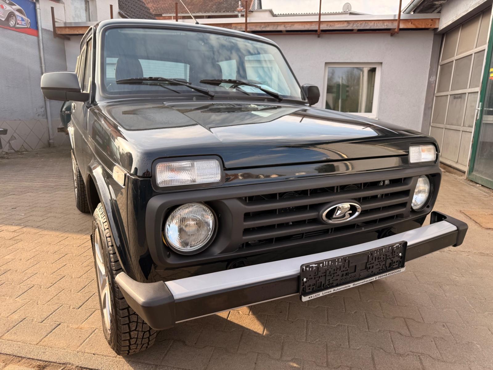Lada Niva 4x4 LEGEND 2026 MS-Versiegelung AHK