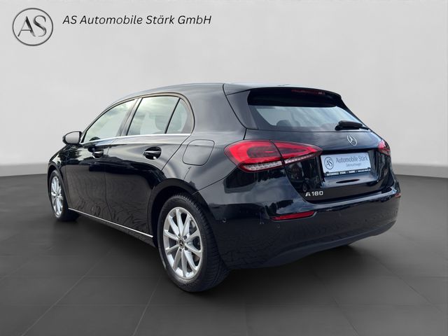 Fahrzeugabbildung Mercedes-Benz A 180 Style LED+Kamera+CarPlay+Navi+Spur