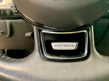 Audi A6 Allroad - 12