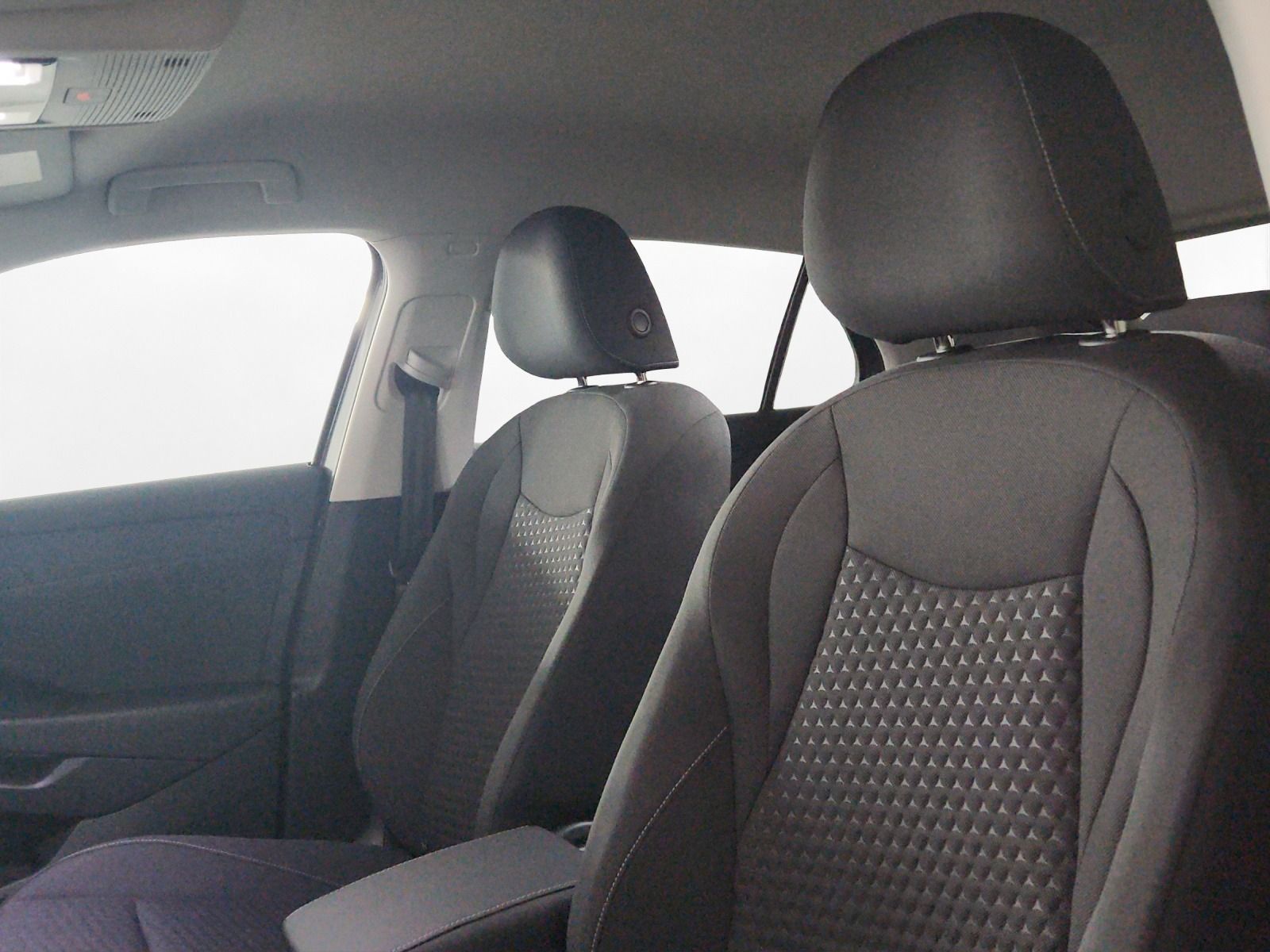 Volkswagen T-Roc - Bild 15