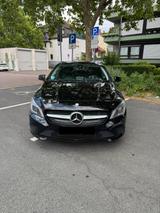 Mercedes-Benz CLA 180 Shooting Brake - - gebrauchte Mercedes-Benz CLA 180 Shooting Brake aus dem Jahr 2015
