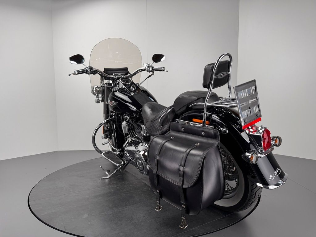 Fahrzeugabbildung Harley-Davidson SOFTAIL DELUXE FLSTN *TOP-ZUSTAND *KESSTECH *5HD