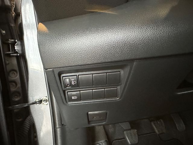 Toyota Yaris Comfort Benzin Schaltegtriebe