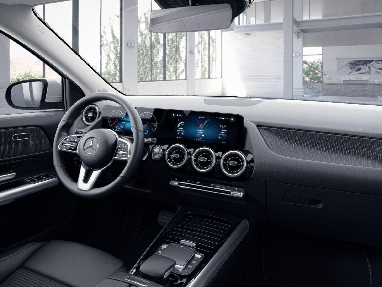 Mercedes-Benz GLA 4M PROG BUSI PANO AHK OFROAD KAMERA MBUX, миниатюра 11