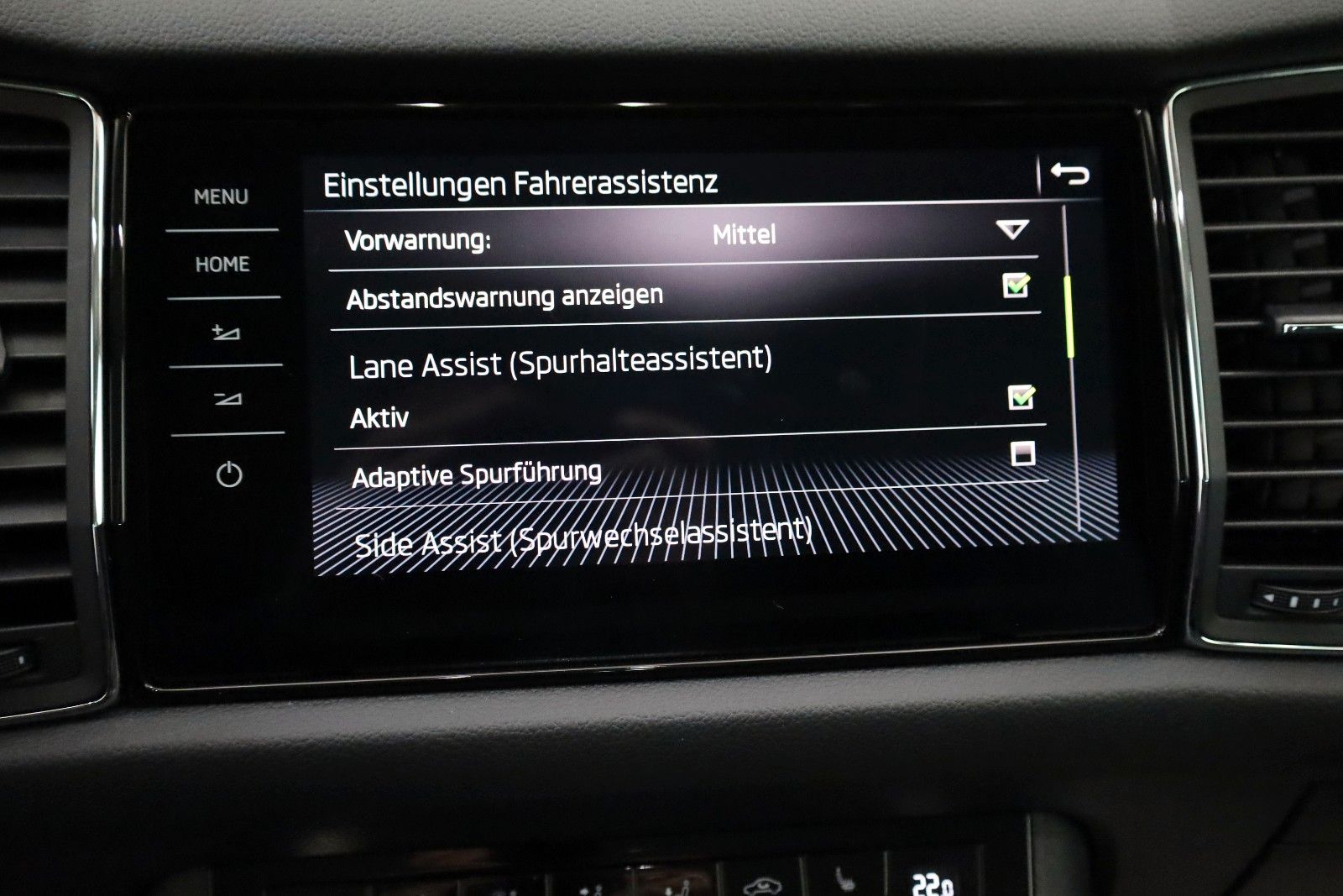 Fahrzeugabbildung SKODA Kodiaq Drive 125 4x4 7 Si,Navi,LED,ACC,AHK,SR+WR