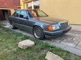 Mercedes-Benz *** Mercedes-Benz 220E - w124 - TÜV NEU - ... - Mercedes-Benz 220: W124