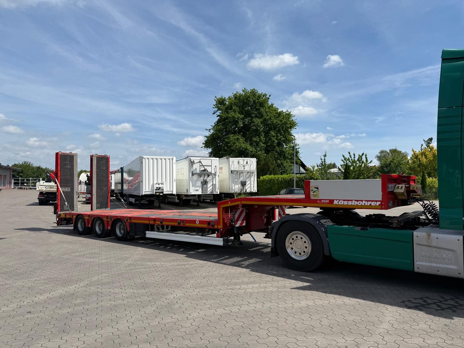 Fahrzeugabbildung Kässbohrer SLS.HS Tieflader mit hydr. Schwanenhals