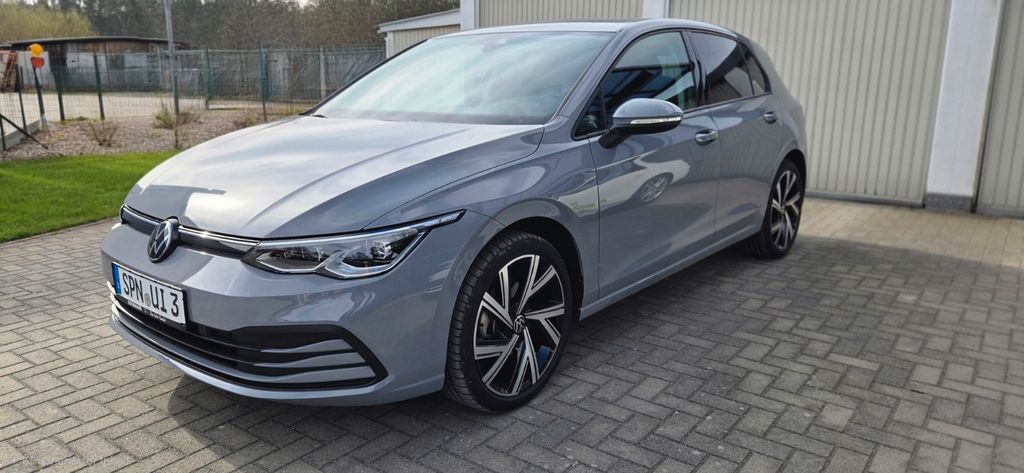 Image of Volkswagen Golf