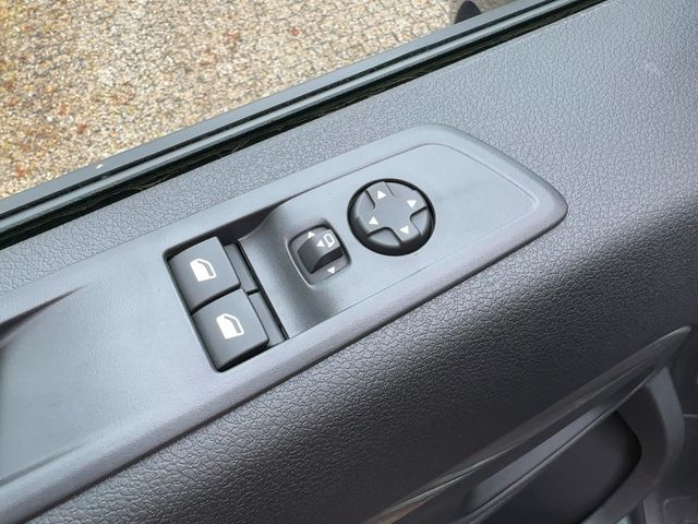 Foto Nummer 14: PEUGEOT Traveller