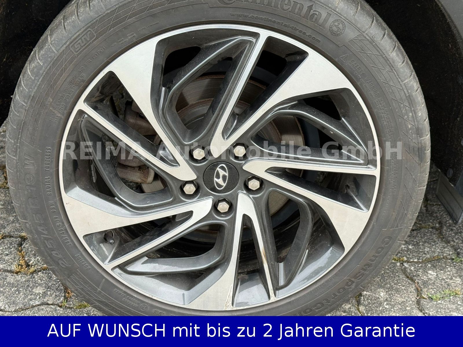 Fahrzeugabbildung Hyundai Tucson Advantage 1,6i 2WD, Pano, Navi, LED