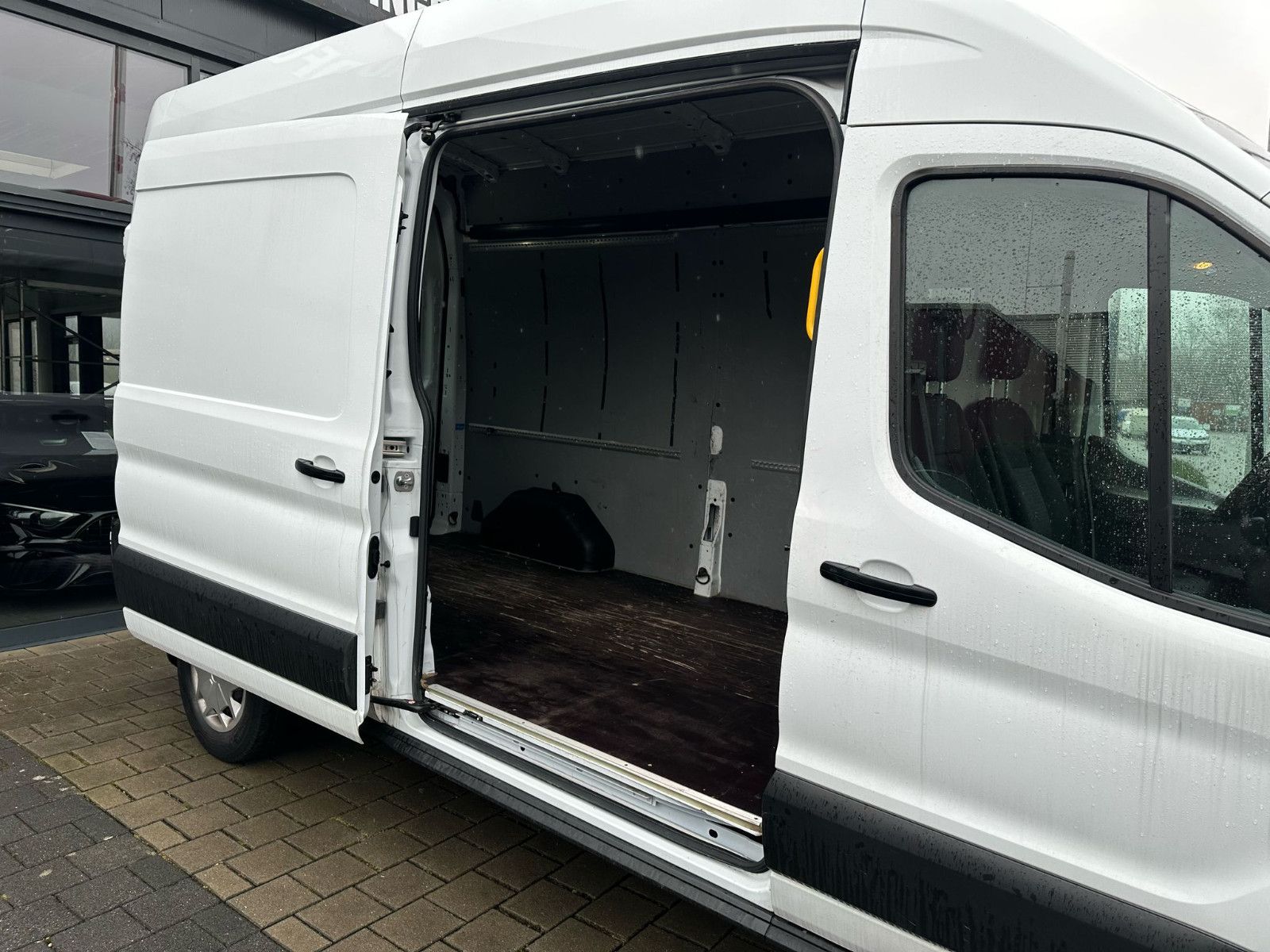 Fahrzeugabbildung Ford Transit 350 L3H3 Automatik*KLIMA*NAVI*AHK*TEMPO*