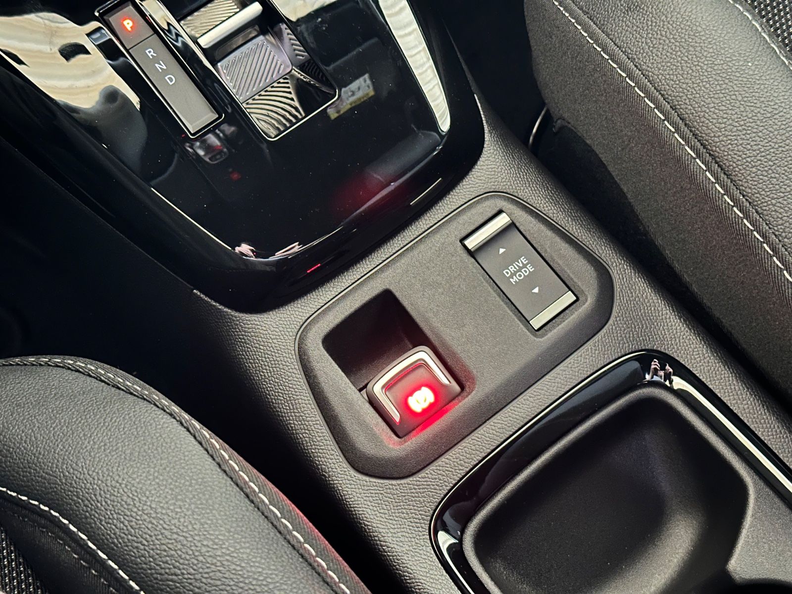 Fahrzeugabbildung Opel Corsa F YES*Carplay*Allwetter*SHZ*LHZ*PDC*LED