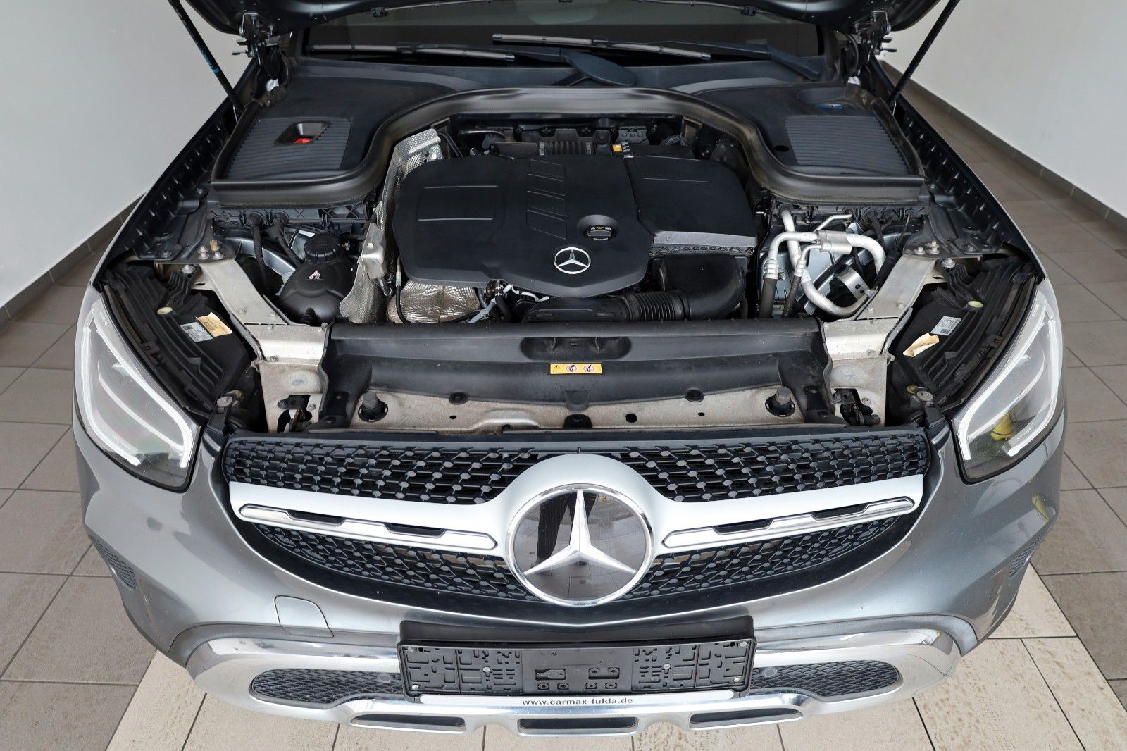 Fahrzeugabbildung Mercedes-Benz GLC 200d Coupé Leder,Navi,LED,Kamera,SH,PDC,AHK