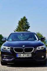 BMW 220i Steptronic Coupé Sport Line - Insp. Neu - BMW 220 in Stuttgart