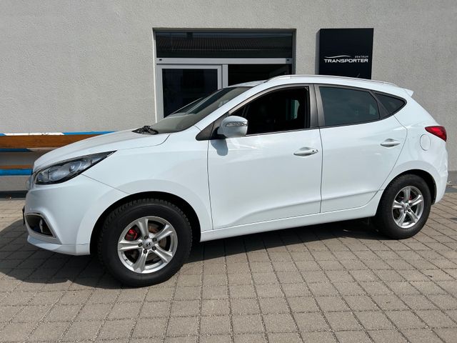 Hyundai ix 35 2.0 M/T Style mit Anhängerkupplung