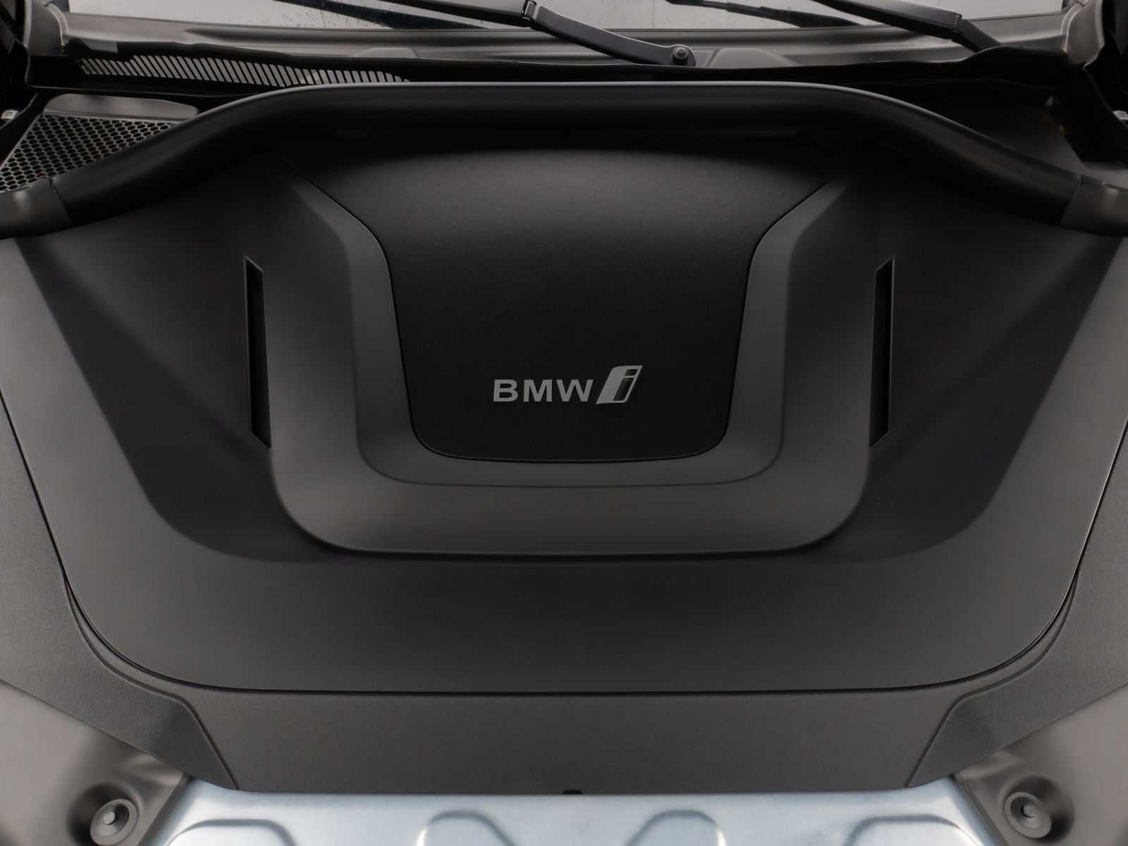 Fahrzeugabbildung BMW iX3 M Sport Impressive Panorama 360° HUD DAB H/K