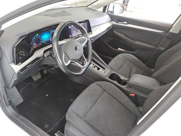 Volkswagen Golf - 5