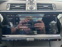 Fahrzeugabbildung DS Automobiles DS 7 BlueHDI 130 Aut. OPERA LEDER Panoramadach