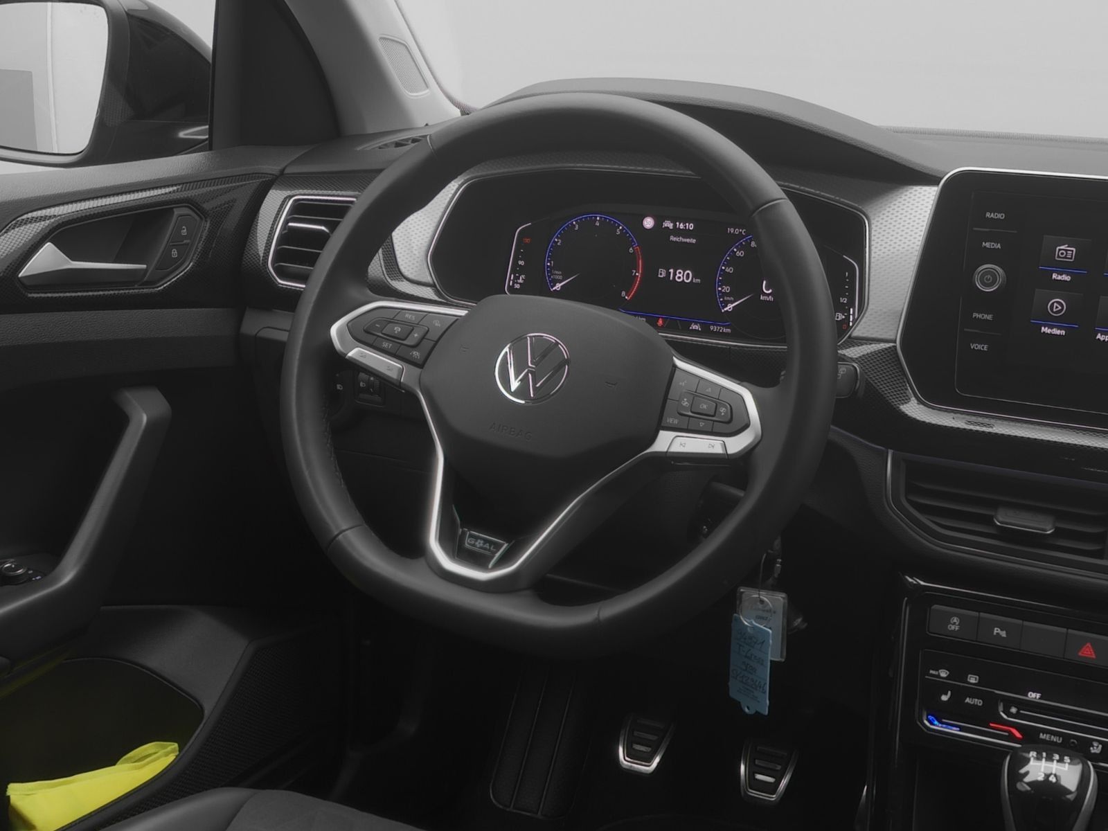 Volkswagen T-Cross - Bild 12