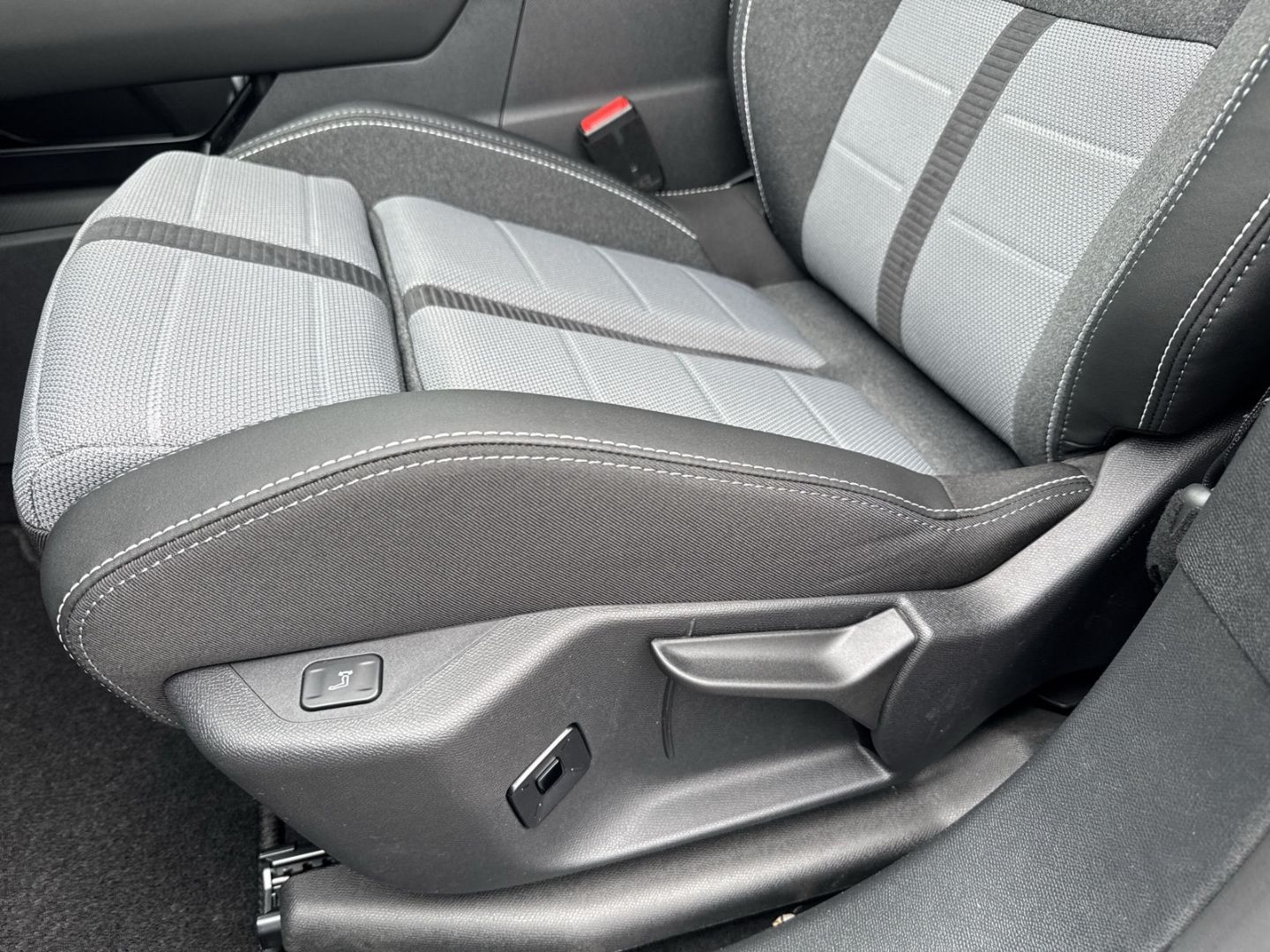 Opel Grandland (X) - Bild 25