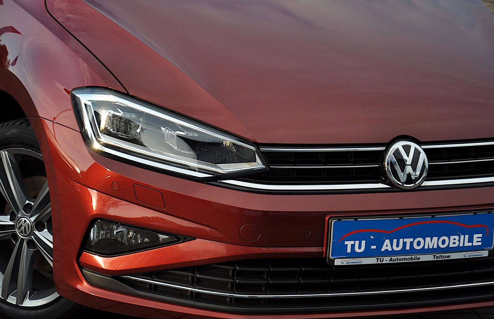 Volkswagen Golf Sportsvan 1.5 TSI HIGHLINE LED-PANO-KAM-NAV