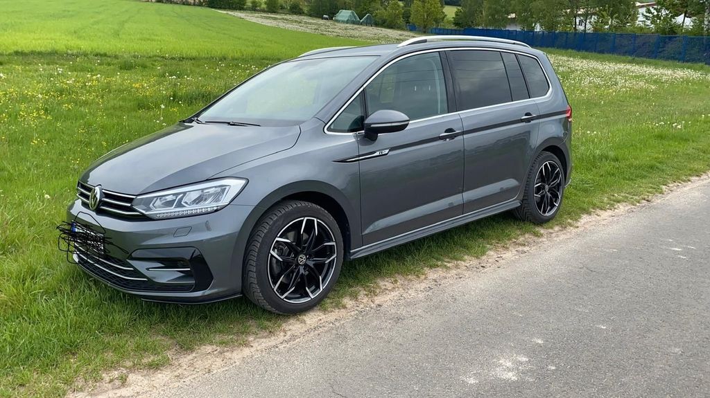 Image of Volkswagen Touran