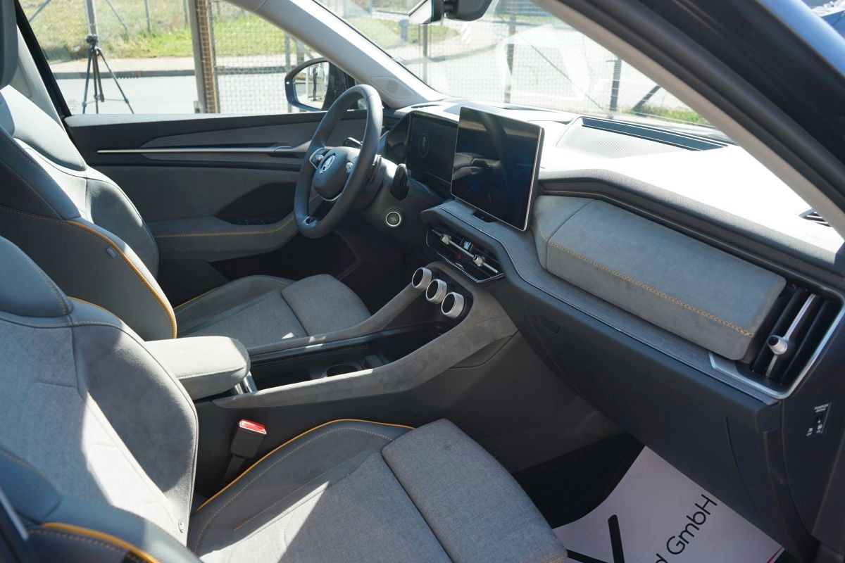 Fahrzeugabbildung SKODA Kodiaq 2.0 TDI*Sport*Head Up*360 Kam*7 Sitzer
